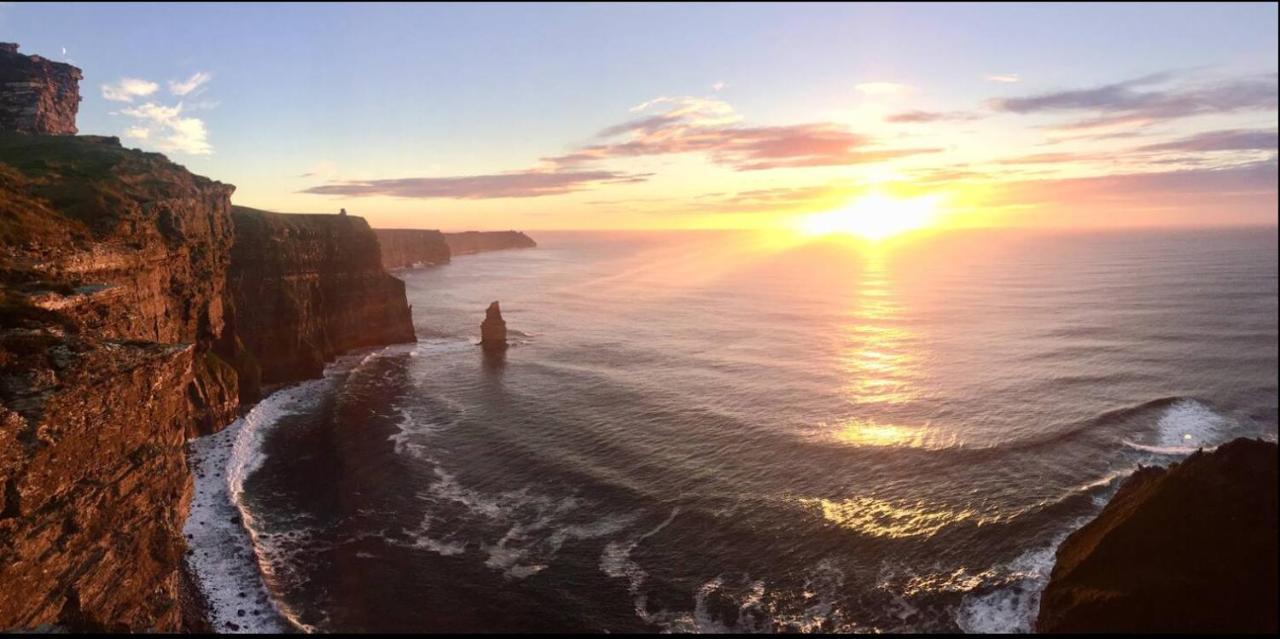 Ballyv House Villa Liscannor Buitenkant foto